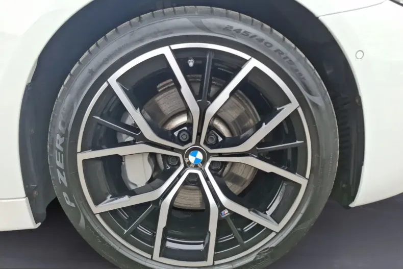 BMW 530 (Seria 5) din 2023 cu 60.600 km - oferta BMW207456 - foto 11