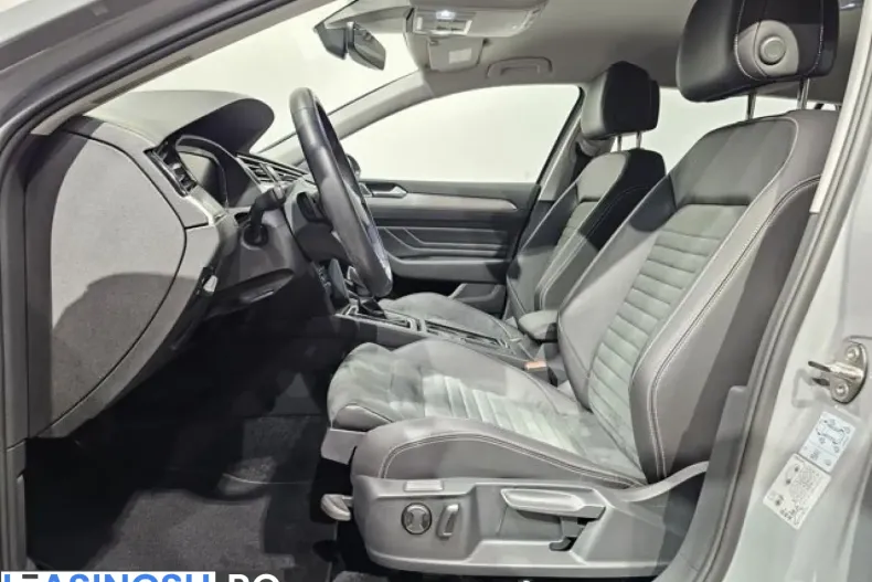 Volkswagen Passat din 2024 cu 53.250 km - oferta VOL207458 - foto 13