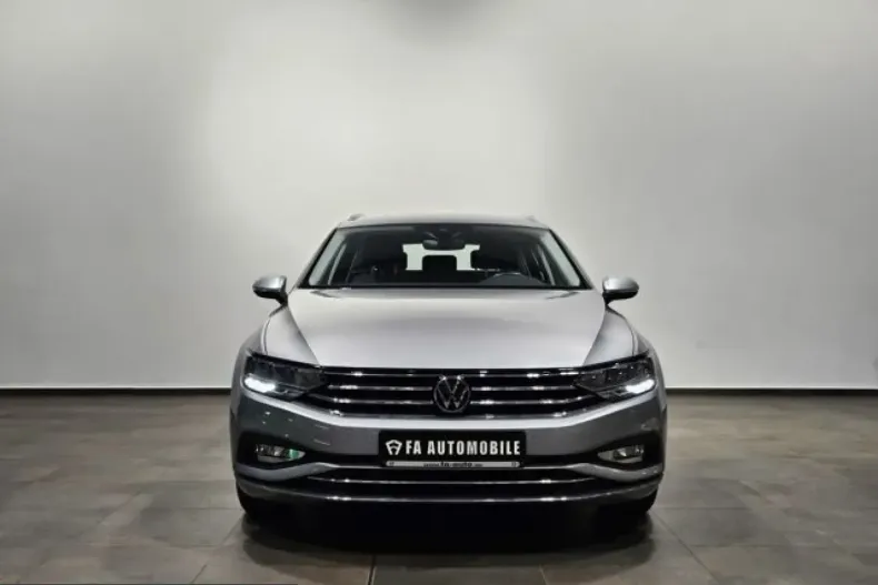 Volkswagen Passat din 2024 cu 49.000 km - oferta VOL207459 - foto 3