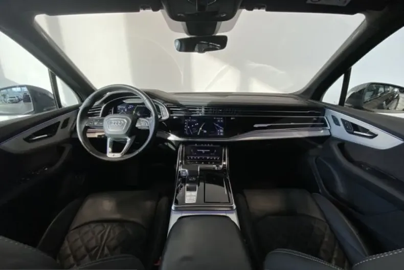 Audi Q7 din 2021 cu 145.490 km - oferta AUD207460 - foto 13