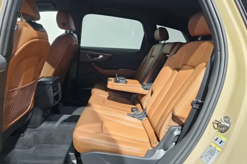 Audi Q7 din 2025 cu 19.990 km - oferta AUD207461 - foto 15