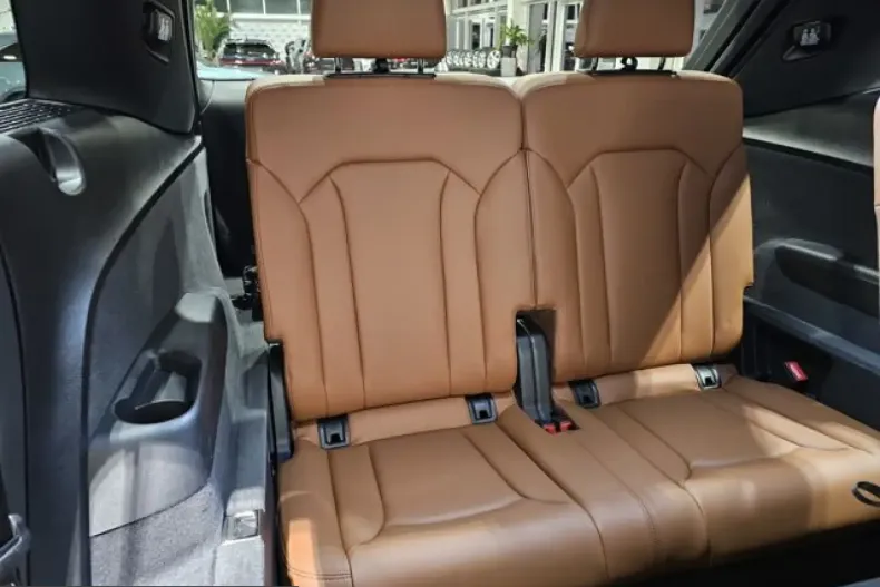 Audi Q7 din 2025 cu 19.990 km - oferta AUD207461 - foto 16