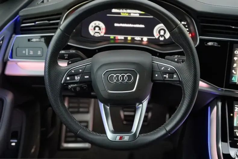 Audi Q8 din 2021 cu 68.750 km - oferta AUD207463 - foto 12