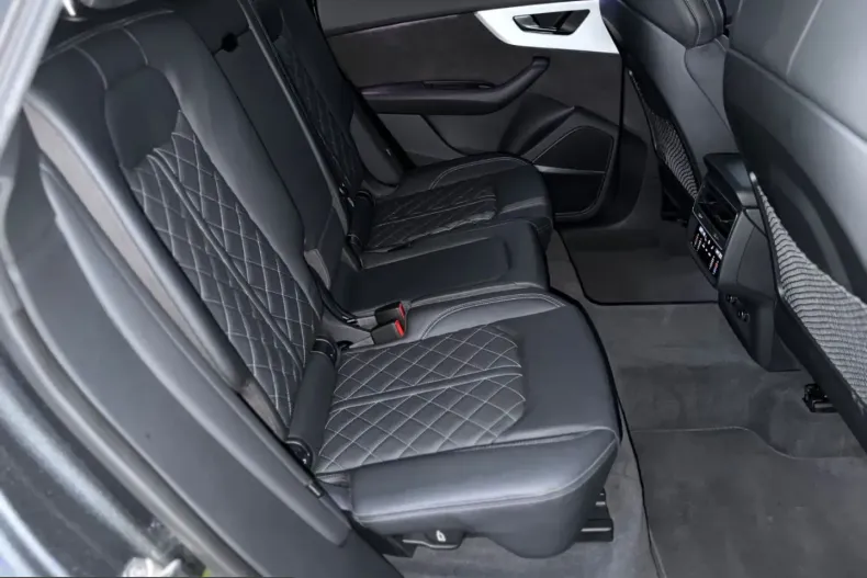 Audi Q8 din 2021 cu 68.750 km - oferta AUD207463 - foto 23