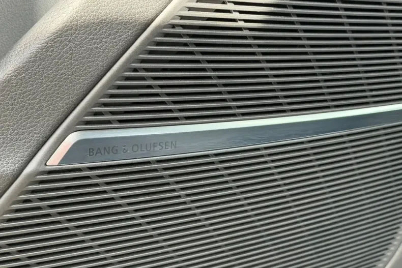 Audi Q8 din 2021 cu 68.750 km - oferta AUD207463 - foto 28