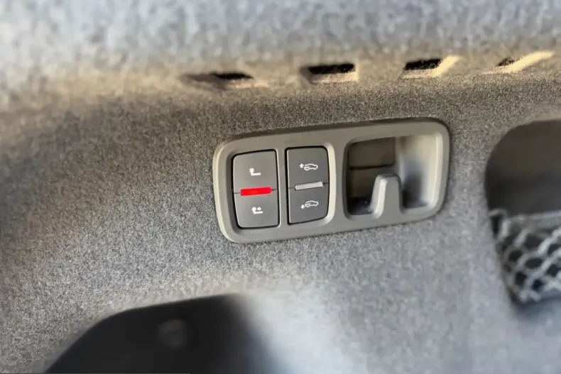 Audi Q8 din 2021 cu 68.750 km - oferta AUD207463 - foto 29