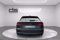 Audi Q8 din 2022 cu 69.772 km - oferta AUD207467 - foto 4