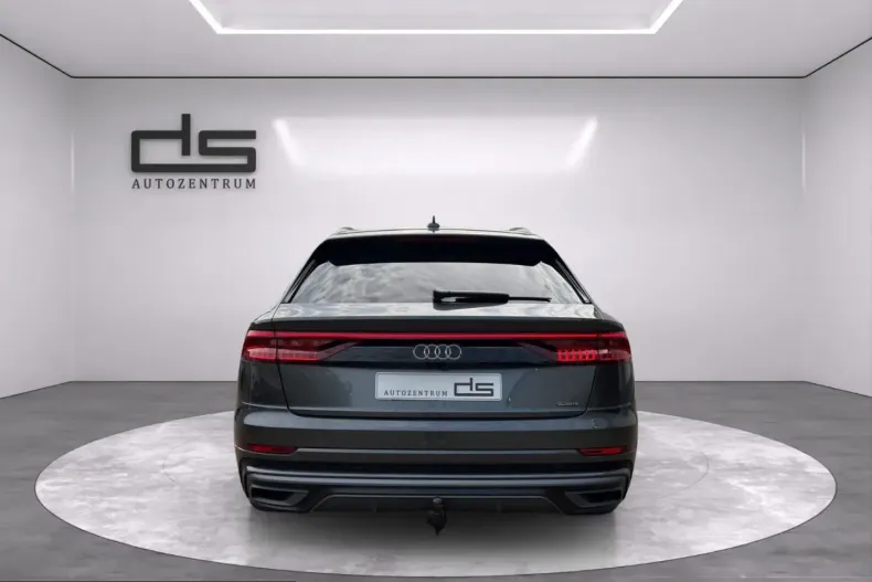 Audi Q8 din 2022 cu 69.772 km - oferta AUD207467 - foto 4