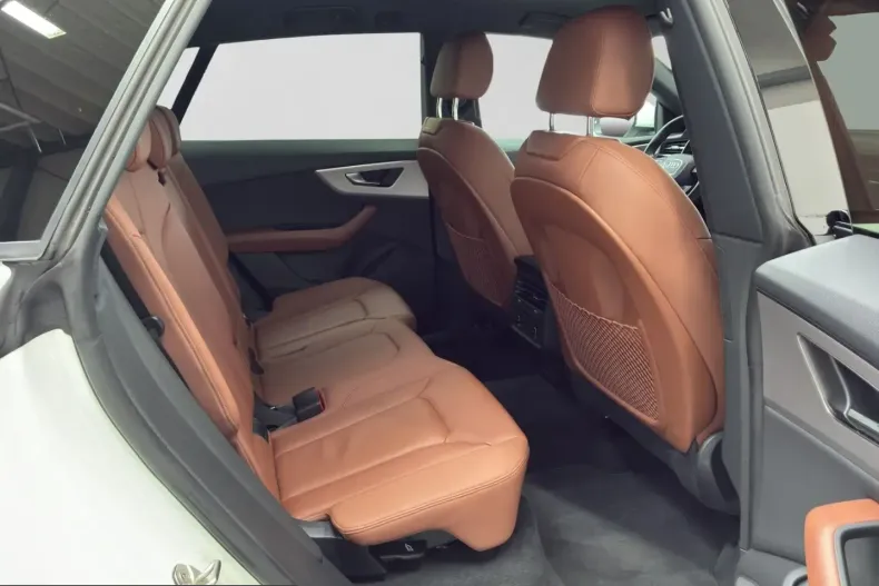 Audi Q8 din 2023 cu 31.624 km - oferta AUD207468 - foto 6