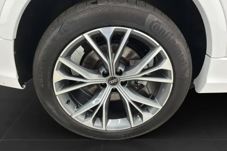 Audi Q8 din 2023 cu 31.624 km - oferta AUD207468 - foto 8