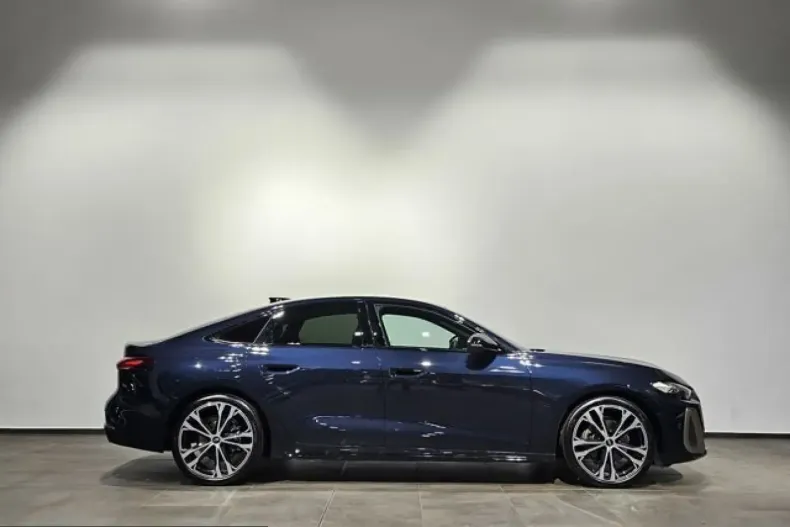 Audi A5 din 2024 cu 8.701 km - oferta AUD207481 - foto 6