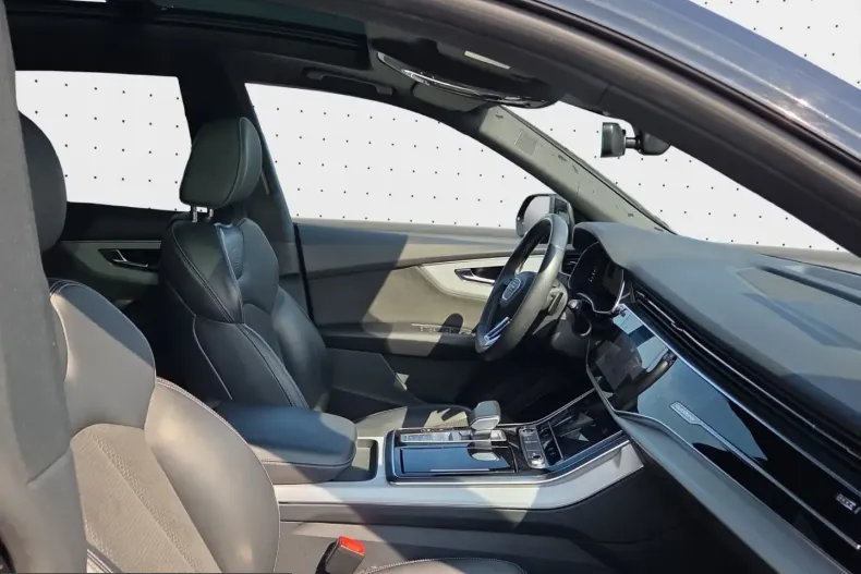 Audi Q8 din 2022 cu 61.512 km - oferta AUD207482 - foto 5