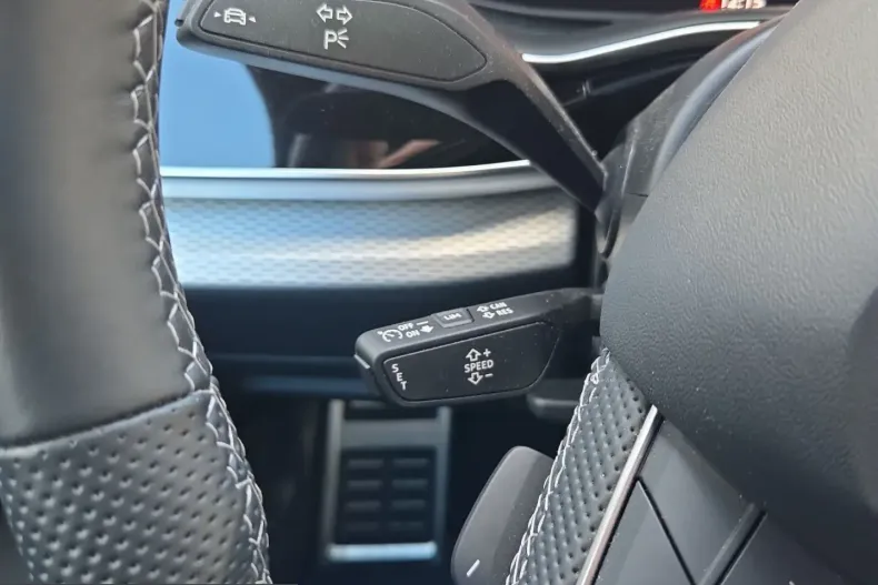 Audi Q8 din 2025 cu 13.888 km - oferta AUD207483 - foto 15