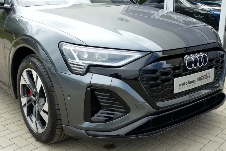 Audi Q8 din 2023 cu 38.890 km - oferta AUD207485 - foto 3