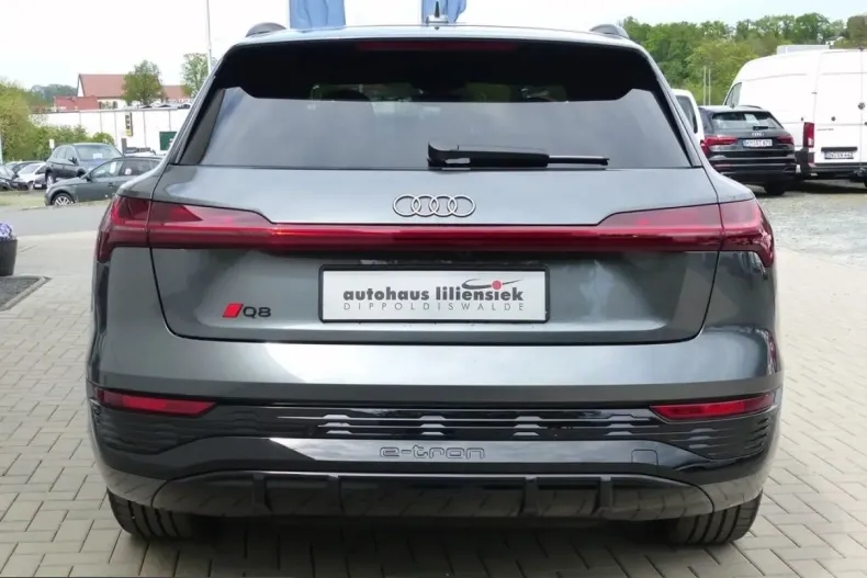 Audi Q8 din 2023 cu 38.890 km - oferta AUD207485 - foto 5