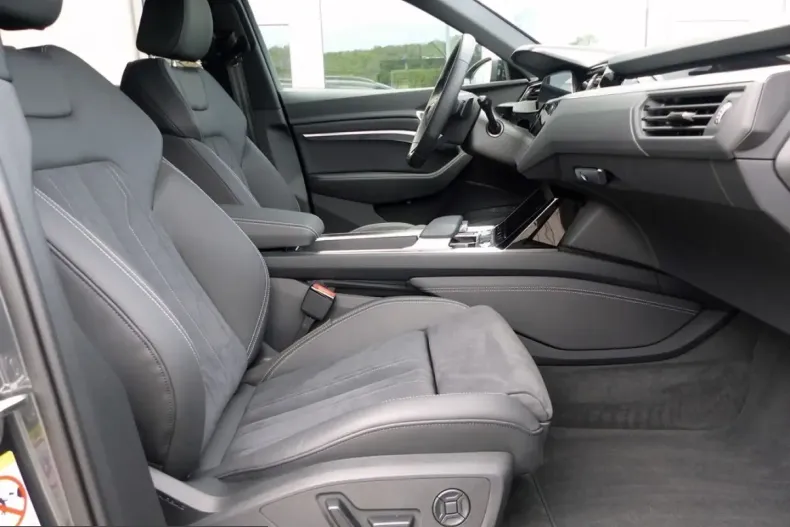 Audi Q8 din 2023 cu 38.890 km - oferta AUD207485 - foto 23