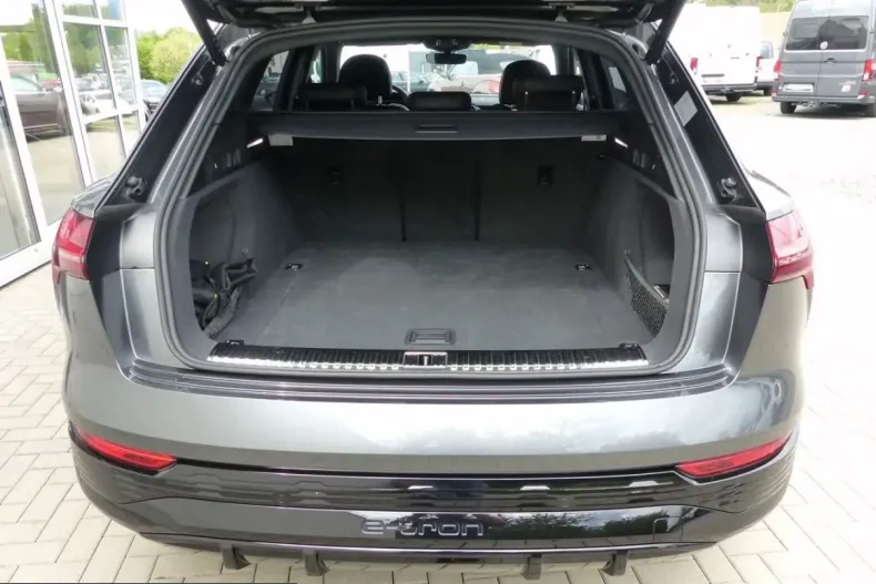 Audi Q8 din 2023 cu 38.890 km - oferta AUD207485 - foto 27