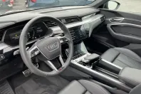 Audi Q8 din 2023 cu 21.482 km - oferta AUD207487 - foto 9
