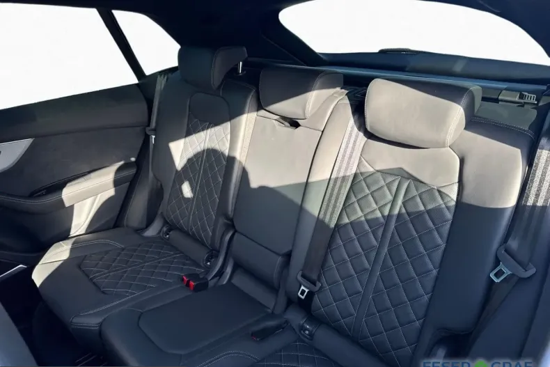 Audi Q8 din 2025 cu 9.599 km - oferta AUD207488 - foto 13