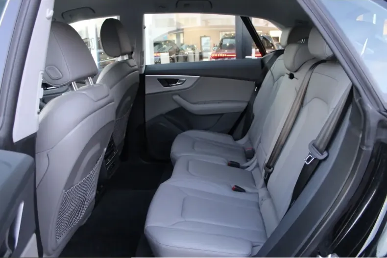 Audi Q8 din 2022 cu 100.000 km - oferta AUD207492 - foto 12