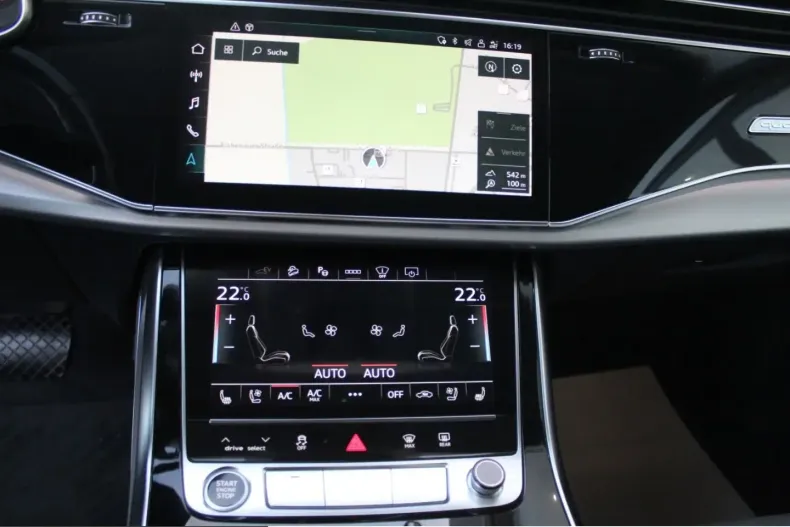 Audi Q8 din 2022 cu 100.000 km - oferta AUD207492 - foto 16