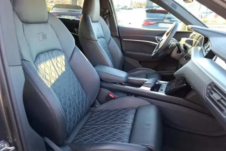 Audi Q8 din 2024 cu 94.645 km - oferta AUD207494 - foto 6