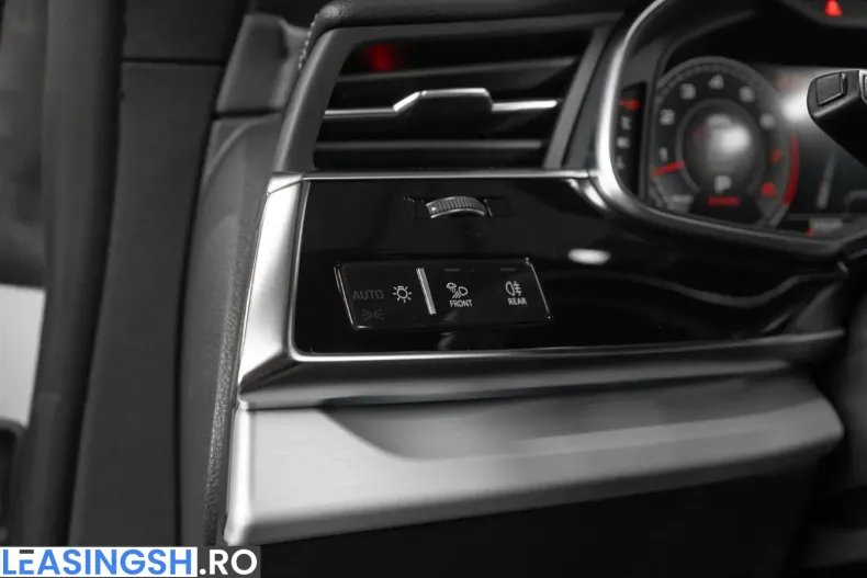 Audi Q8 din 2023 cu 55.526 km - oferta AUD207503 - foto 18