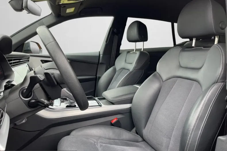 Audi Q8 din 2022 cu 41.296 km - oferta AUD207504 - foto 13