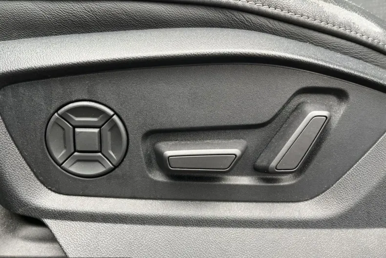 Audi Q8 din 2022 cu 41.296 km - oferta AUD207504 - foto 17