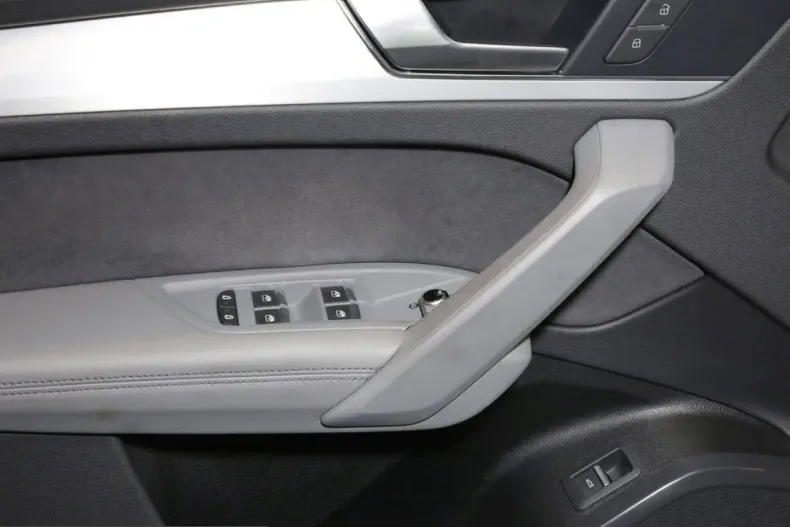 Audi Q5 din 2022 cu 95.600 km - oferta AUD207507 - foto 17