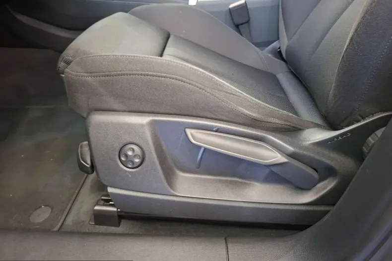 Audi Q5 din 2023 cu 97.000 km - oferta AUD207511 - foto 13