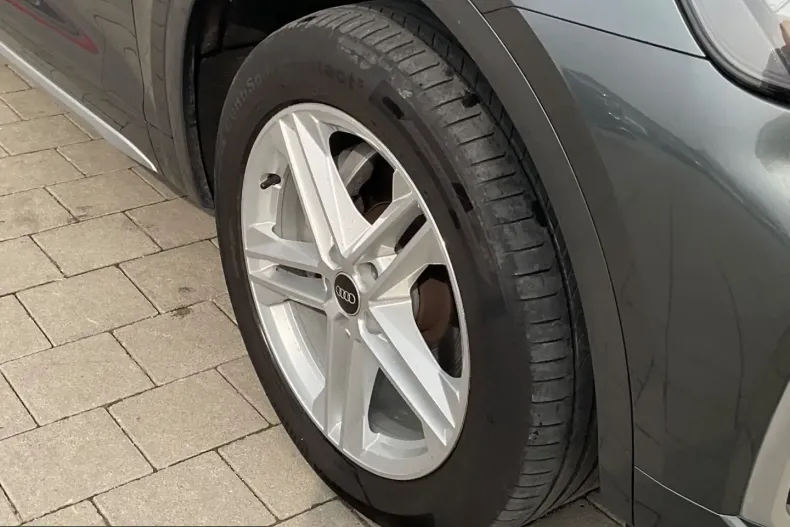 Audi Q5 din 2022 cu 49.450 km - oferta AUD207515 - foto 10