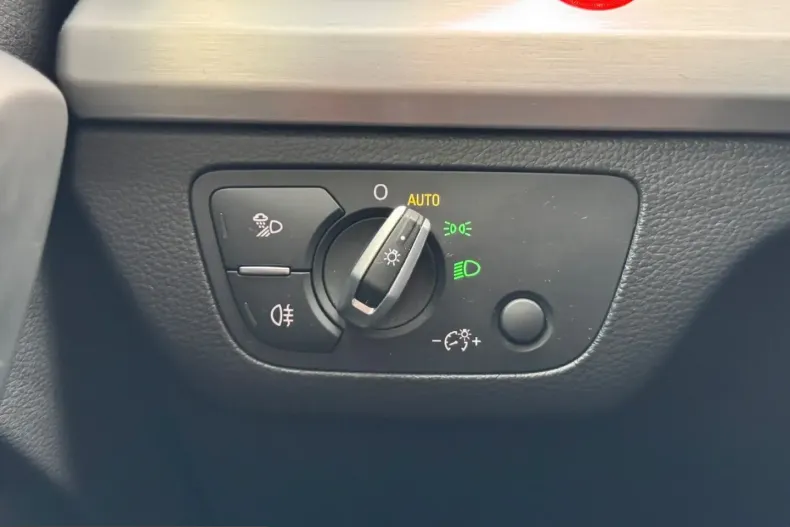 Audi Q5 din 2022 cu 49.450 km - oferta AUD207515 - foto 18