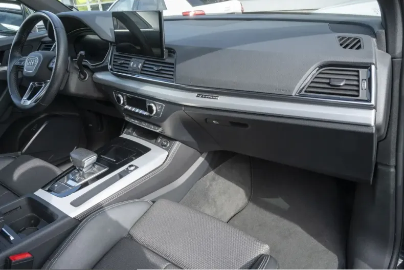 Audi Q5 din 2023 cu 90.283 km - oferta AUD207517 - foto 8