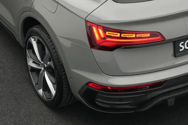 Audi Q5 din 2022 cu 81.276 km - oferta AUD207518 - foto 18