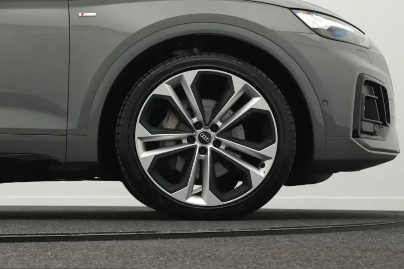 Audi Q5 din 2022 cu 81.276 km - oferta AUD207518 - foto 49