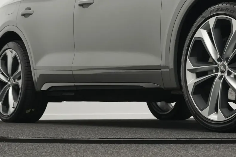 Audi Q5 din 2022 cu 81.276 km - oferta AUD207518 - foto 50