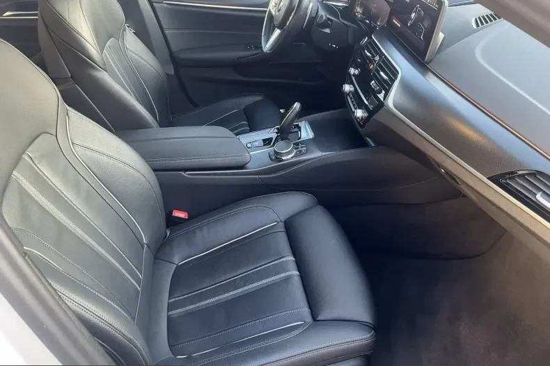 BMW 520 (Seria 5) din 2022 cu 107.700 km - oferta BMW207526 - foto 13