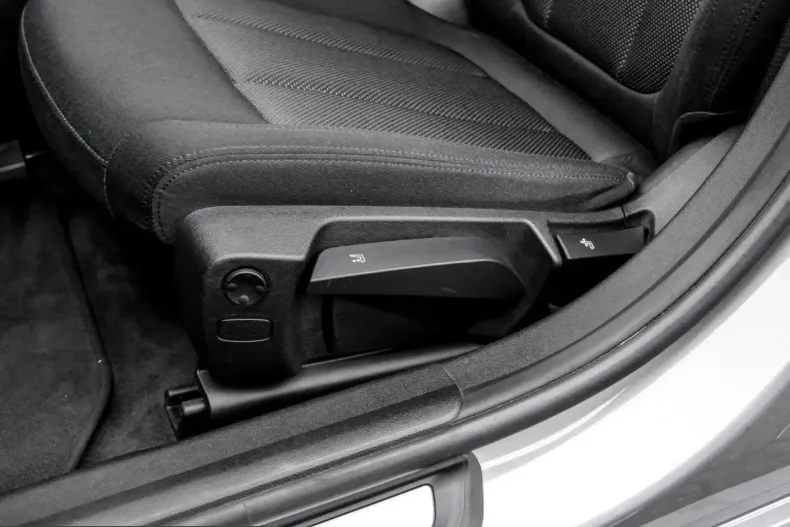 BMW 320 (Seria 3) din 2022 cu 65.276 km - oferta BMW207532 - foto 14