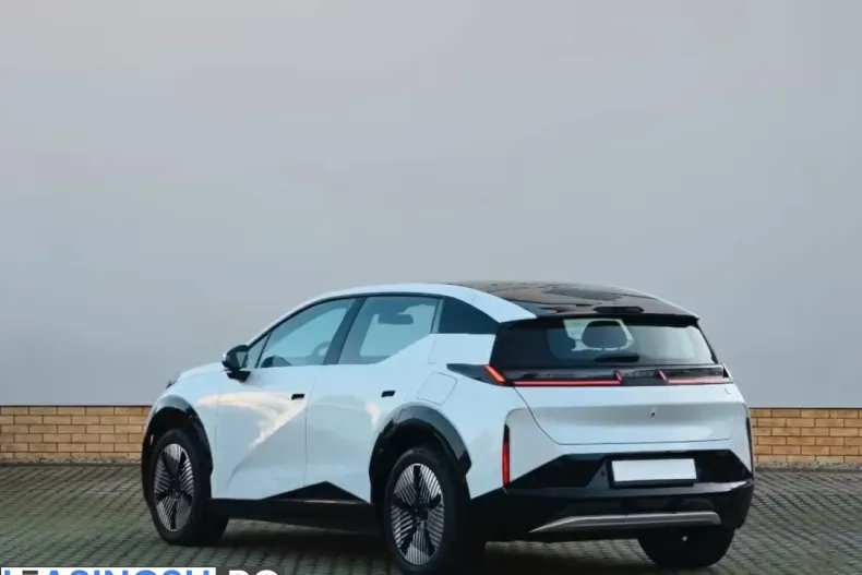 Zeekr X din 2025 cu 500 km - oferta ZEE207540 - foto 5