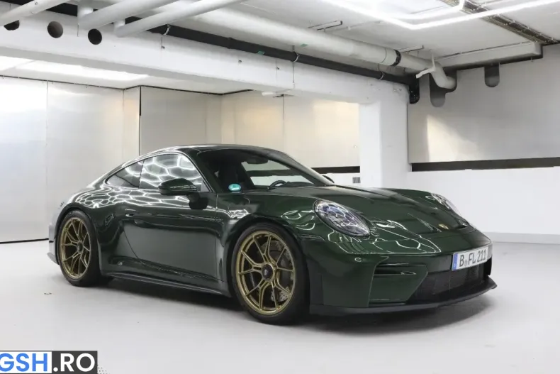 Porsche 992 din 2025 cu 1.990 km - oferta POR207553 - foto 1