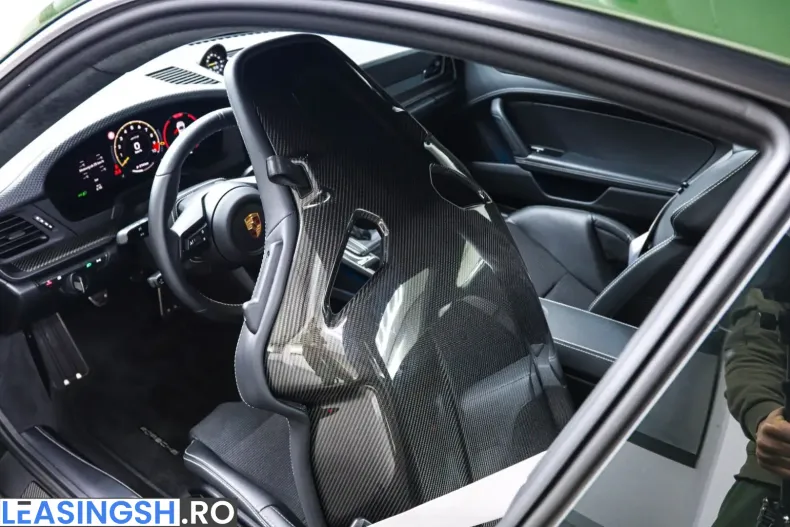 Porsche 992 din 2025 cu 1.990 km - oferta POR207553 - foto 30