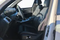 BMW X7 (Seria X) din 2023 cu 66.177 km - oferta BMW207555 - foto 6