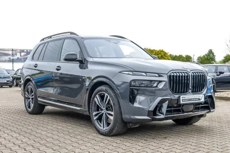 BMW X7 (Seria X) din 2023 cu 80.776 km - oferta BMW207556 - foto 1