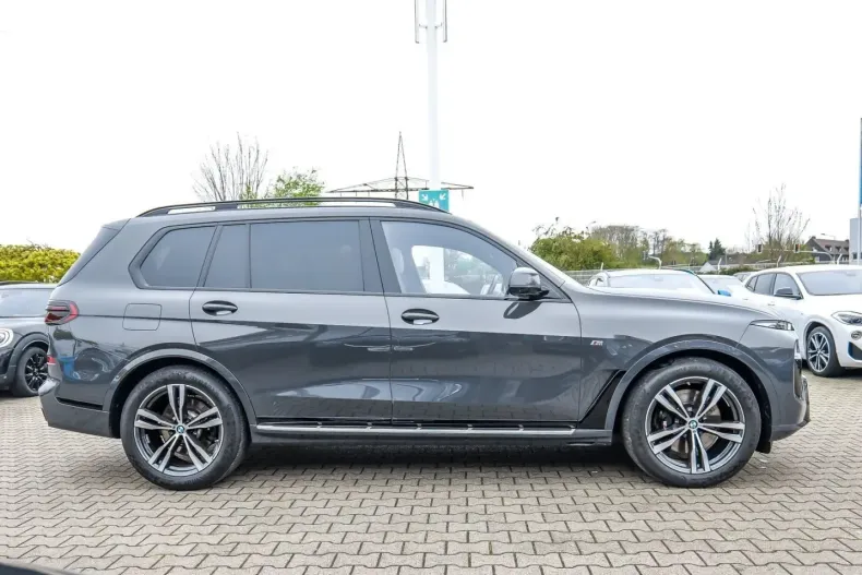 BMW X7 (Seria X) din 2023 cu 80.776 km - oferta BMW207556 - foto 9