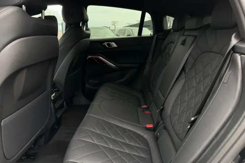 BMW X6 (Seria X) din 2023 cu 108.684 km - oferta BMW207557 - foto 14