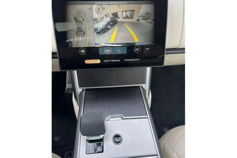 Land Rover Range Rover din 2024 cu 53.500 km - oferta LAN207560 - foto 19