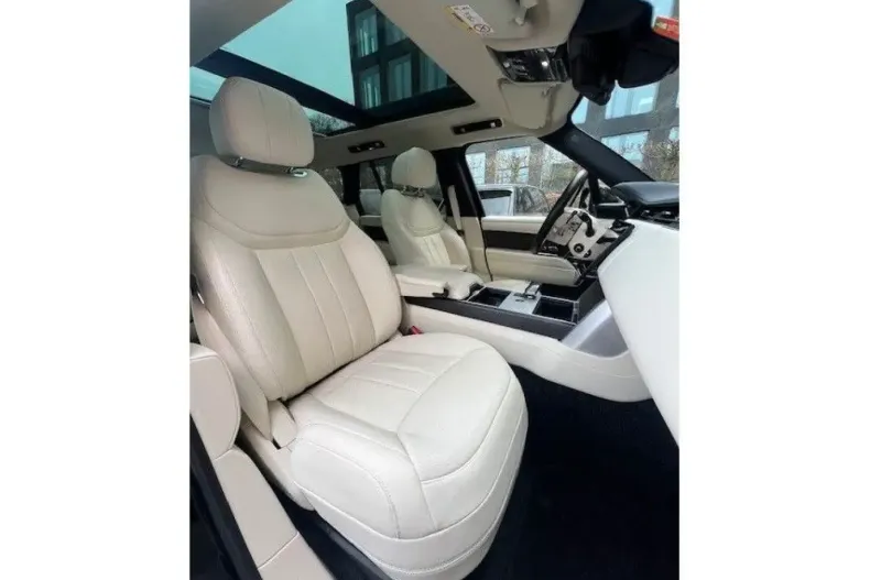 Land Rover Range Rover din 2024 cu 53.500 km - oferta LAN207560 - foto 27
