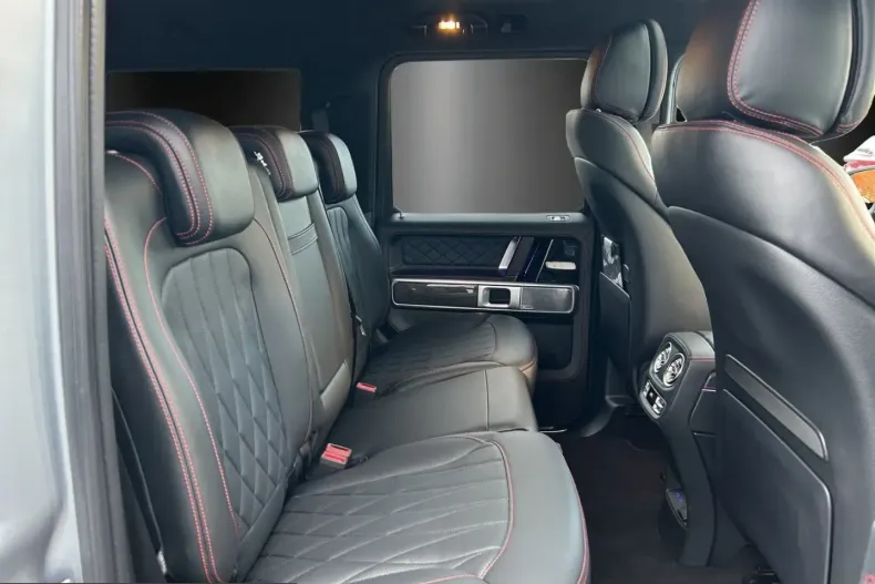 Mercedes-Benz G 63 AMG (Clasa G) din 2025 cu 14.500 km - oferta MER207561 - foto 8