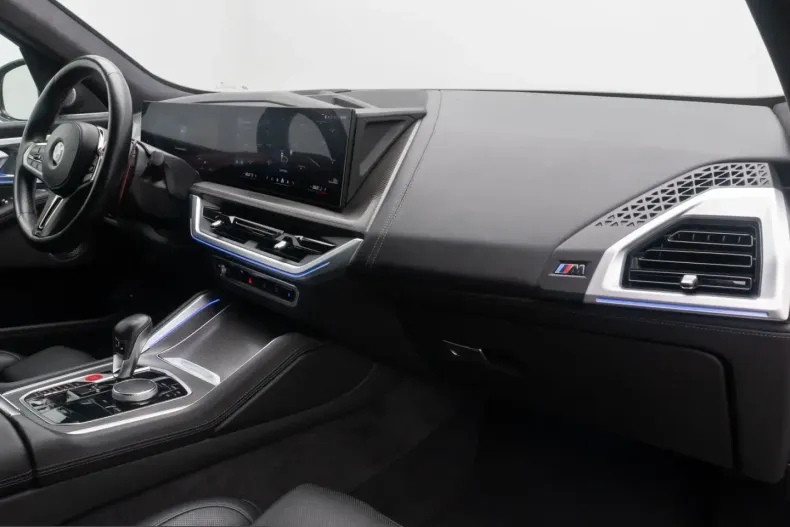 BMW XM (Seria X) din 2024 cu 30.810 km - oferta BMW207563 - foto 23